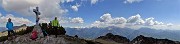 68 Alla croce di vetta del Cancervo (1831 m) con vista ad oriente